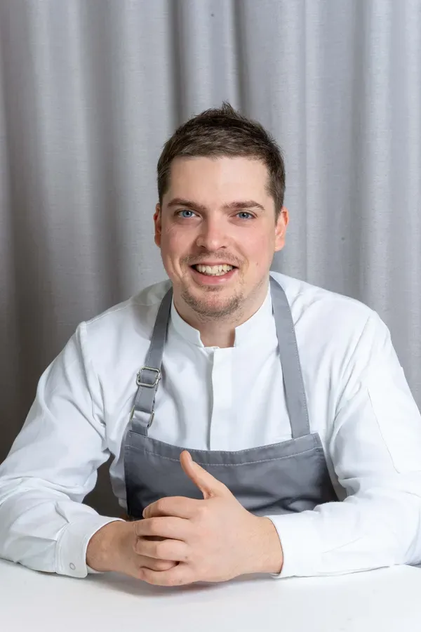 Стас Пауль - Шеф-кондитер Duo Band, «Кондитер года» по версии Where to Eat Russia 2025.